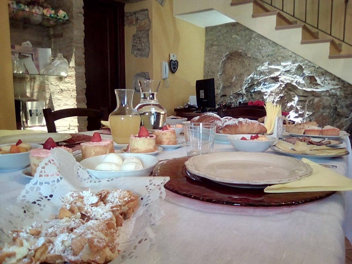 Bed And Breakfast La Sentinella Civita Buitenkant foto